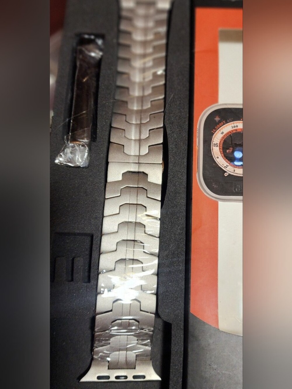 New 24mm Titanium Smart Watch Band in Silver